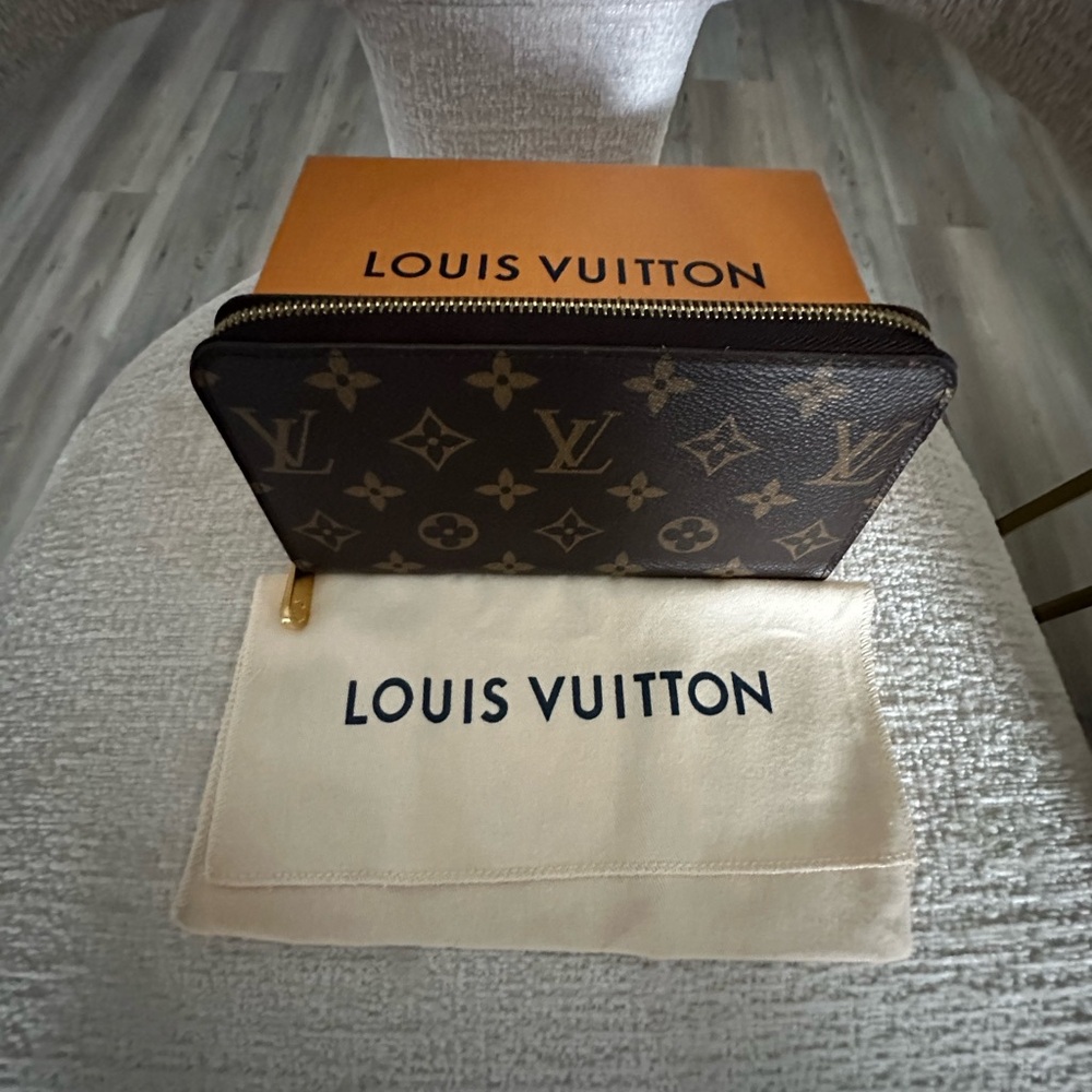 Louis Vuitton Monogram Wallet